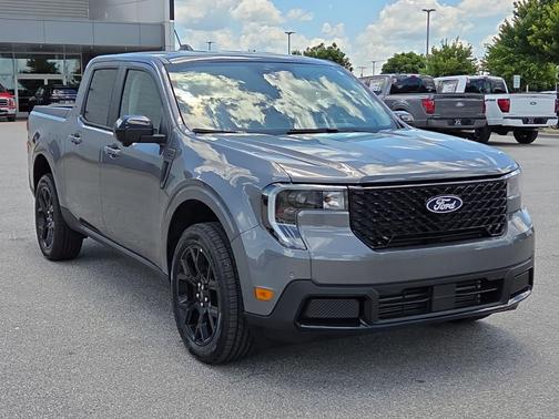 Carbonized Gray Metallic 2026 Ford Maverick Lariat
