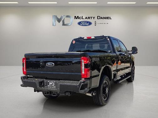 2026 Ford F-350 Lariat Super Duty