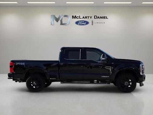 2026 Ford F-350 Lariat Super Duty