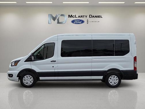 2025 Ford Transit-350 XLT 148 WB Medium Roof Passenger