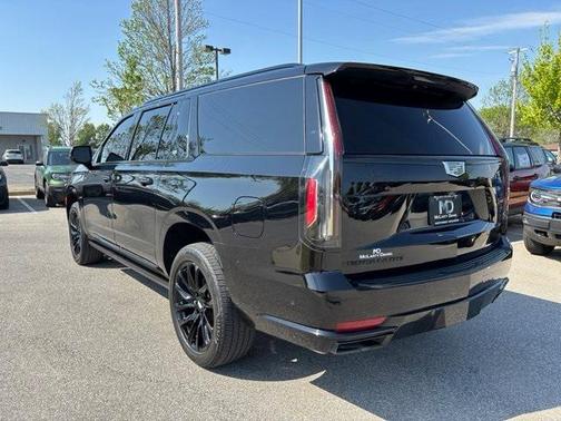 2021 Cadillac Escalade ESV Sport