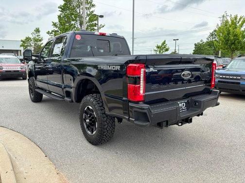 2025 Ford F-350 Lariat Super Duty
