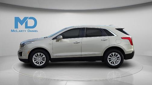 2017 Cadillac XT5 Base