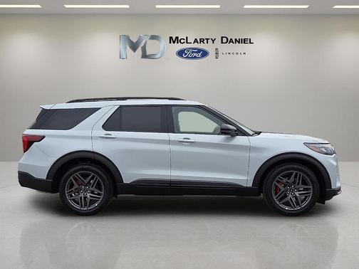Space White Metallic 2026 Ford Explorer ST
