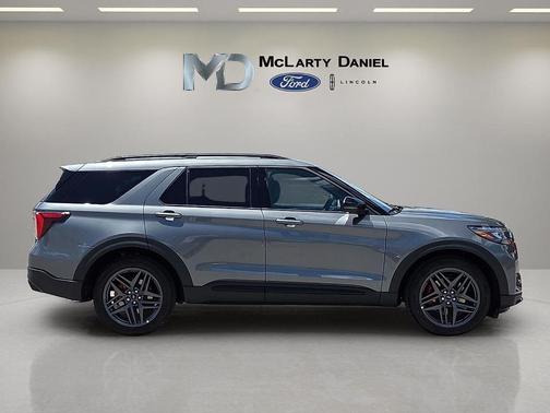 Carbonized Gray Metallic 2026 Ford Explorer ST