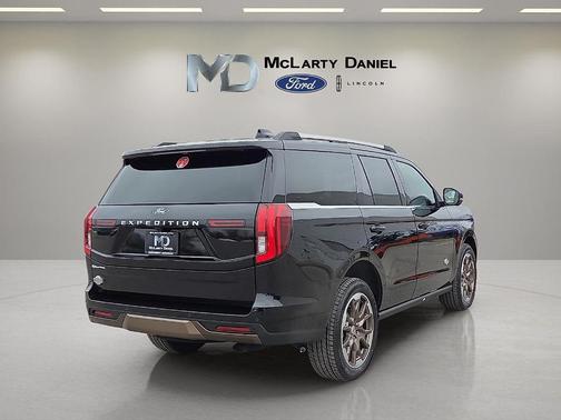 2026 Ford Expedition King Ranch