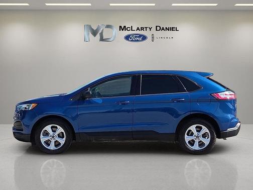 Blue Metallic 2024 Ford Edge SE