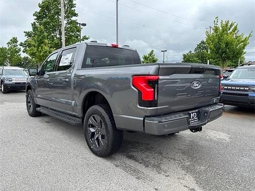 2025 Ford F-150 Lightning Flash