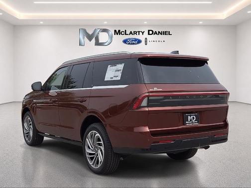 Bronze 2027 Lincoln Navigator Reserve