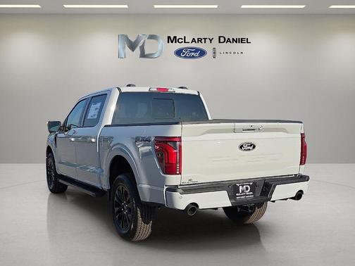 Avalanche 2026 Ford F-150 Lariat
