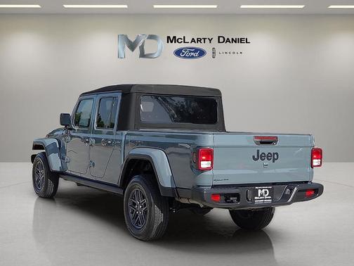 Anvil Clearcoat 2024 Jeep Gladiator Sport