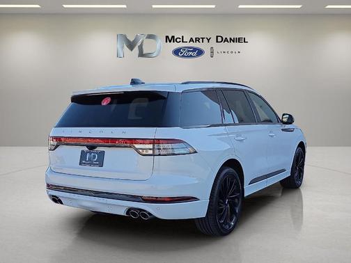 2026 Lincoln Aviator Reserve AWD