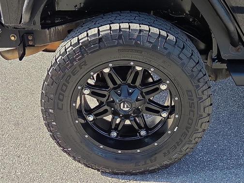 Black Clearcoat 2012 Jeep Wrangler Unlimited Altitude