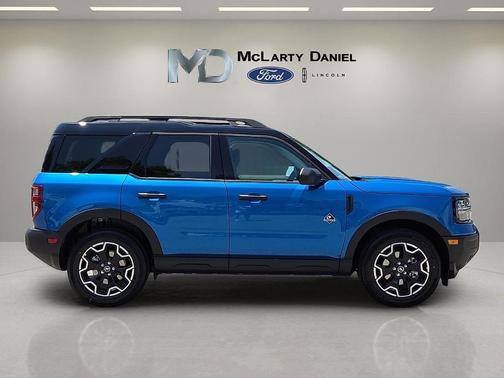 Blue Metallic 2026 Ford Bronco Sport Outer Banks