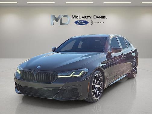 2022 BMW 530 i xDrive