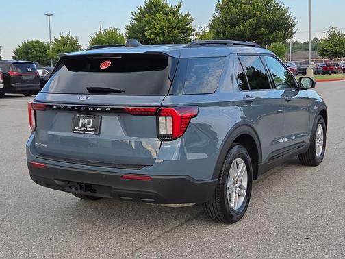 Vapor Blue Metallic 2026 Ford Explorer Active