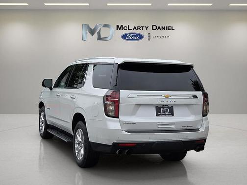 Iridescent Pearl Tricoat 2021 Chevrolet Tahoe Premier
