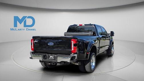 2024 Ford F-450 Lariat