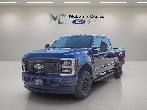 2026 Ford F-350 Lariat Super Duty