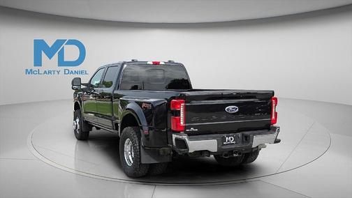 2024 Ford F-350 Lariat Super Duty