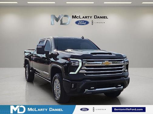 Black 2024 Chevrolet Silverado 2500 High Country