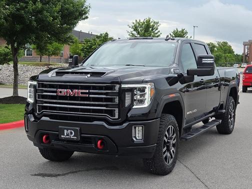 Ebony Twilight Metallic 2022 GMC Sierra 2500 AT4