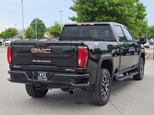 Ebony Twilight Metallic 2022 GMC Sierra 2500 AT4