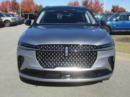 2025 Lincoln Nautilus Reserve
