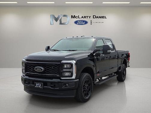 Agate Black Metallic 2026 Ford F-350 Lariat Super Duty