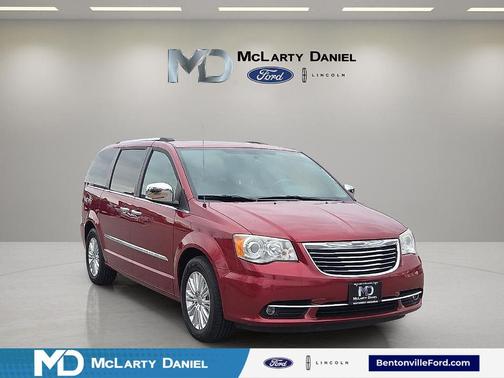 2013 Chrysler Town & Country Limited