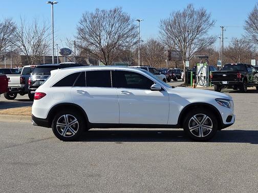 2019 Mercedes-Benz GLC 300 Base 4MATIC