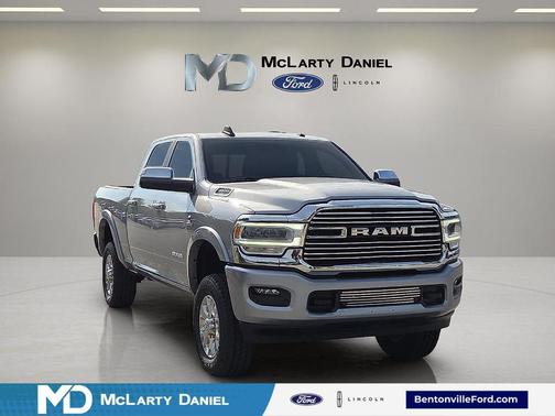 Billet Silver Metallic Clearcoat 2022 RAM 2500 Laramie