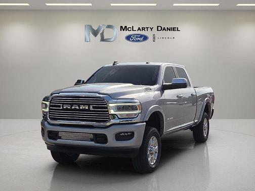 Billet Silver Metallic Clearcoat 2022 RAM 2500 Laramie