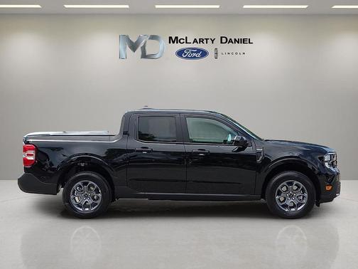 Shadow Black 2026 Ford Maverick XLT