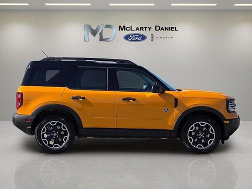 Orange Fury 2026 Ford Bronco Sport Outer Banks