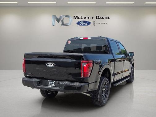 Black Metallic 2026 Ford F-150 Lariat