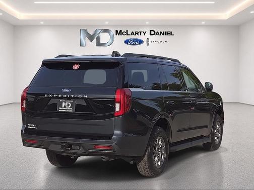 Blue Metallic 2026 Ford Expedition Active