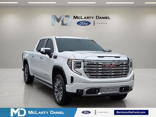 White Frost Tri-Coat 2023 GMC Sierra 1500 Denali