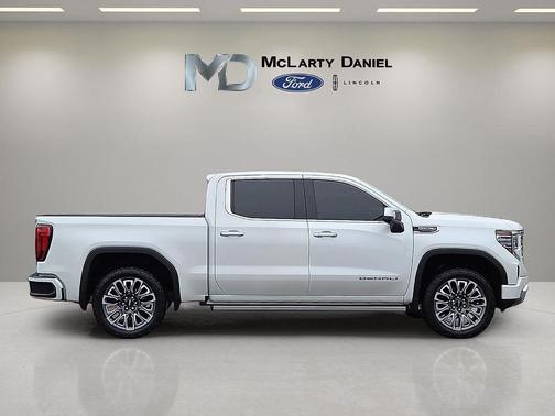 White Frost Tri-Coat 2023 GMC Sierra 1500 Denali