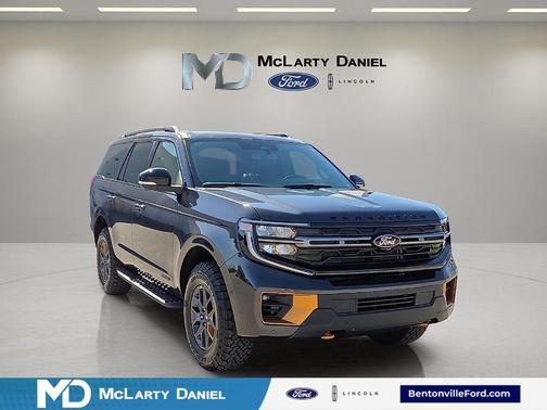Dark Matter Gray Metallic 2026 Ford Expedition Tremor