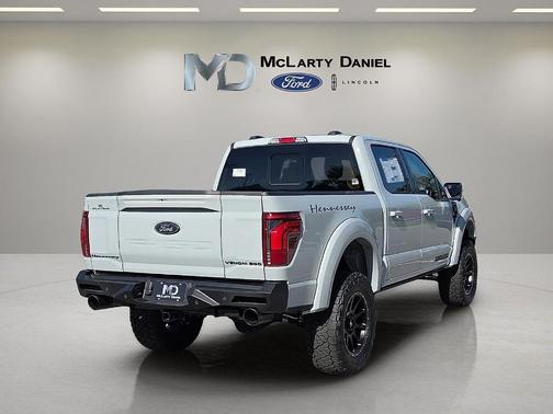 Avalanche 2026 Ford F-150 Lariat