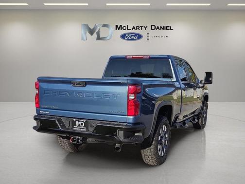 2025 Chevrolet Silverado 2500 Custom