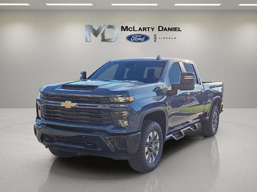 2025 Chevrolet Silverado 2500 Custom
