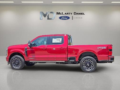 2025 Ford F-350 Platinum