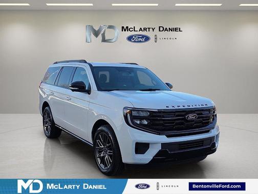 Oxford White 2025 Ford Expedition Platinum