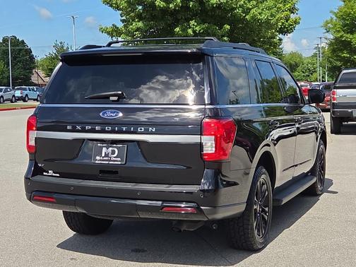 Black Metallic 2024 Ford Expedition XLT