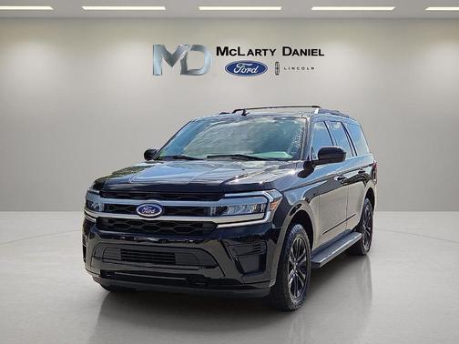 Black Metallic 2024 Ford Expedition XLT