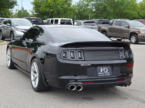 Black 2013 Ford Mustang GT Premium