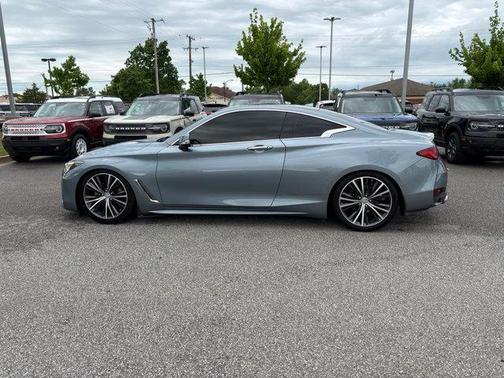 2018 INFINITI Q60 3.0t LUXE