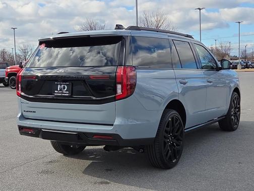 2026 Ford Expedition Platinum